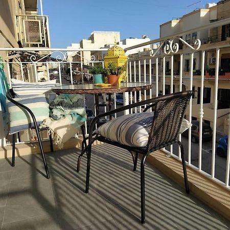 Apartment Close To The Sea Marsaskala Exterior foto
